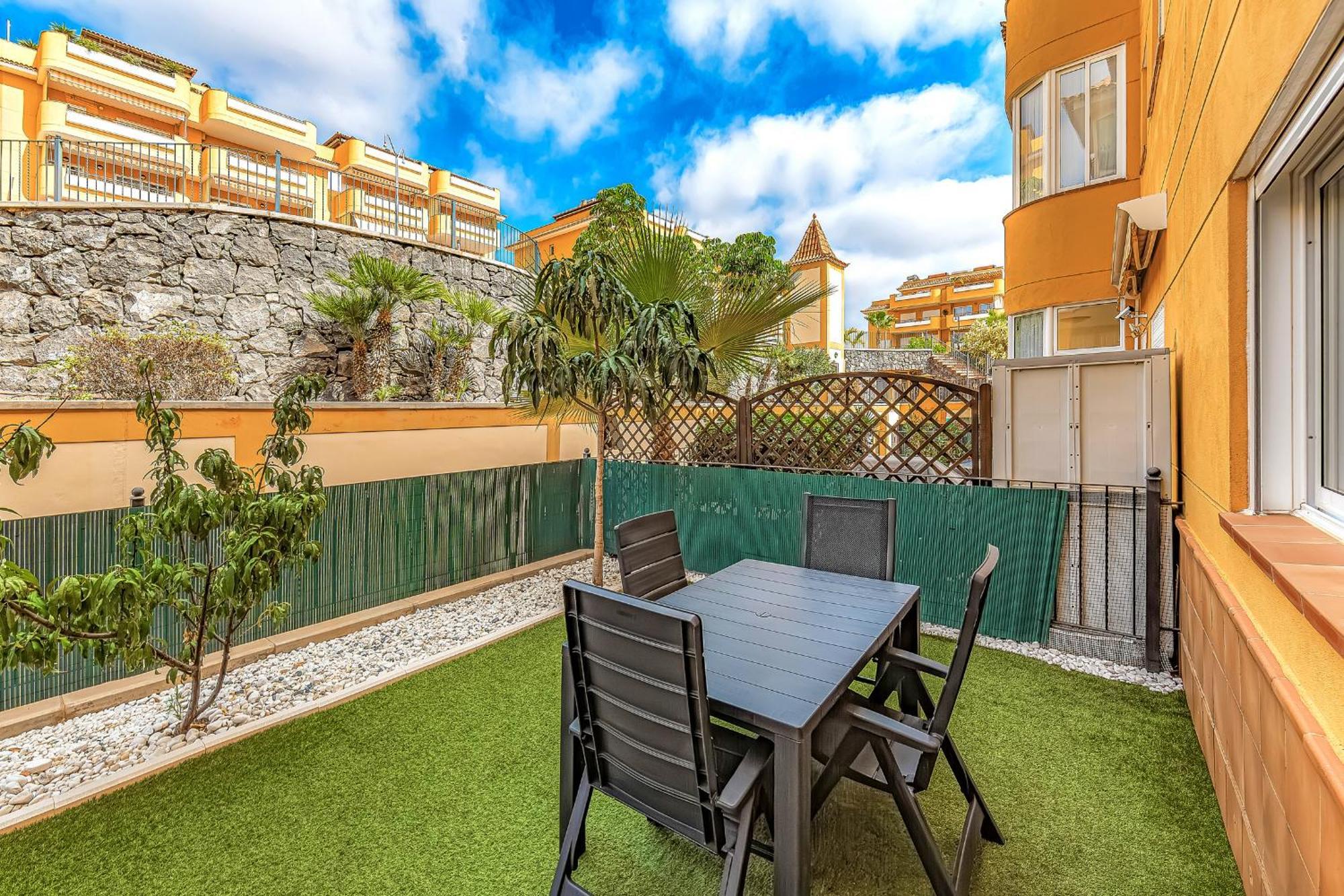 Ocean View Family Apartment In Playa La Arena Пуэрто-де-Сантьяго Экстерьер фото