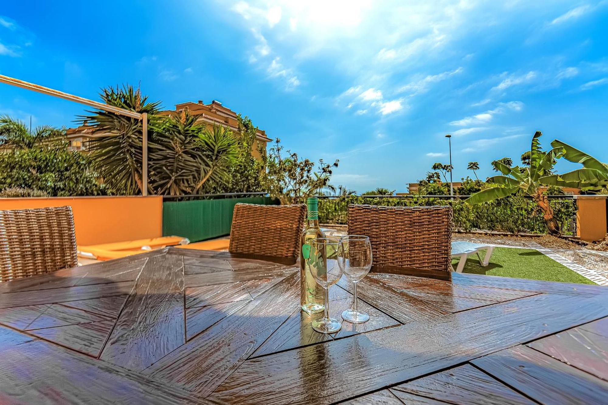 Ocean View Family Apartment In Playa La Arena Пуэрто-де-Сантьяго Экстерьер фото