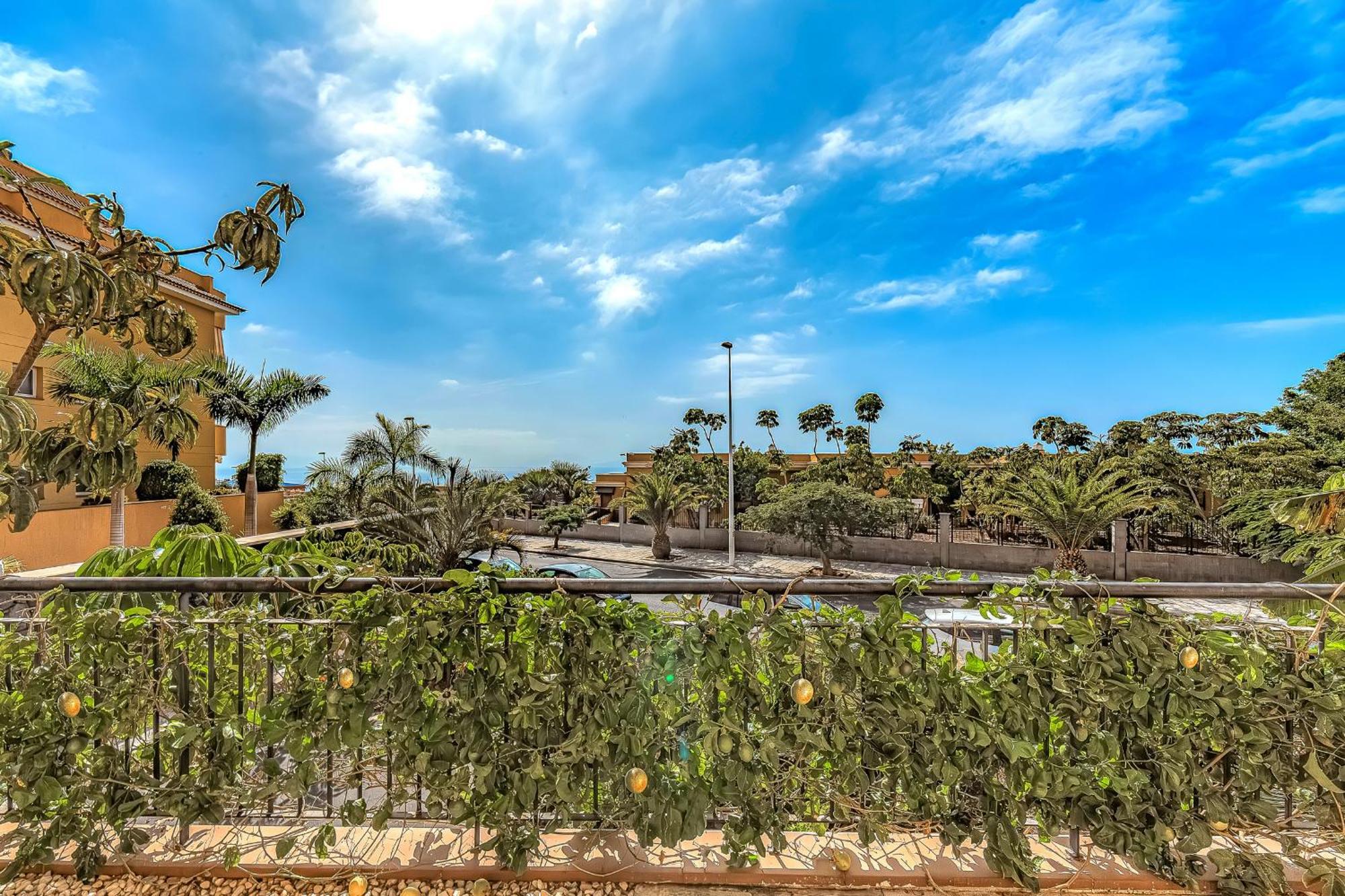 Ocean View Family Apartment In Playa La Arena Пуэрто-де-Сантьяго Экстерьер фото